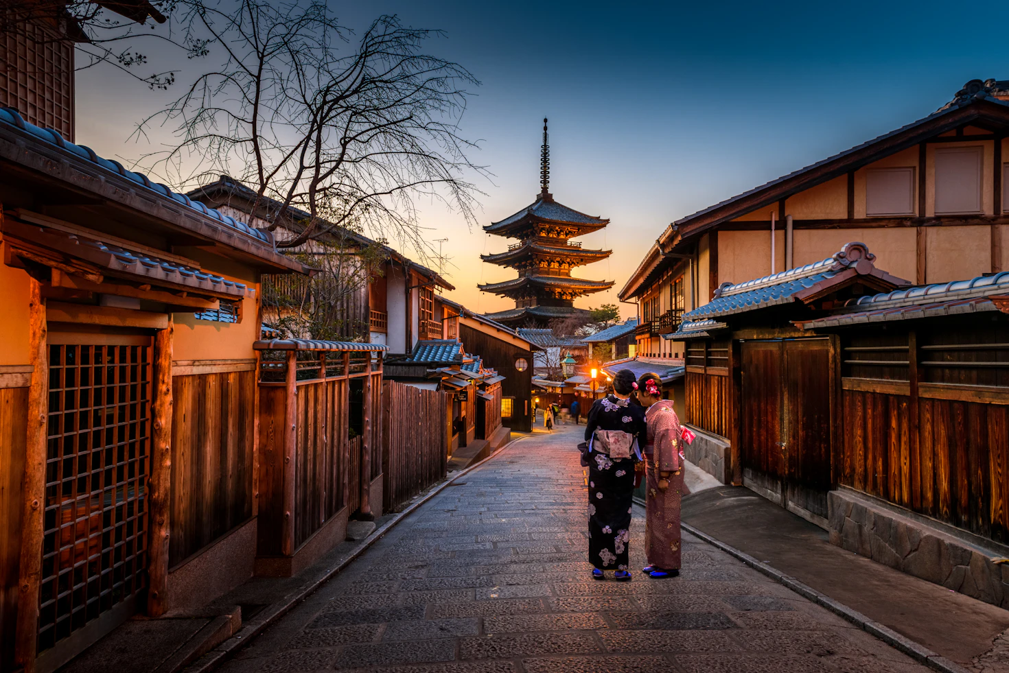 Callejón tradicional en Japón